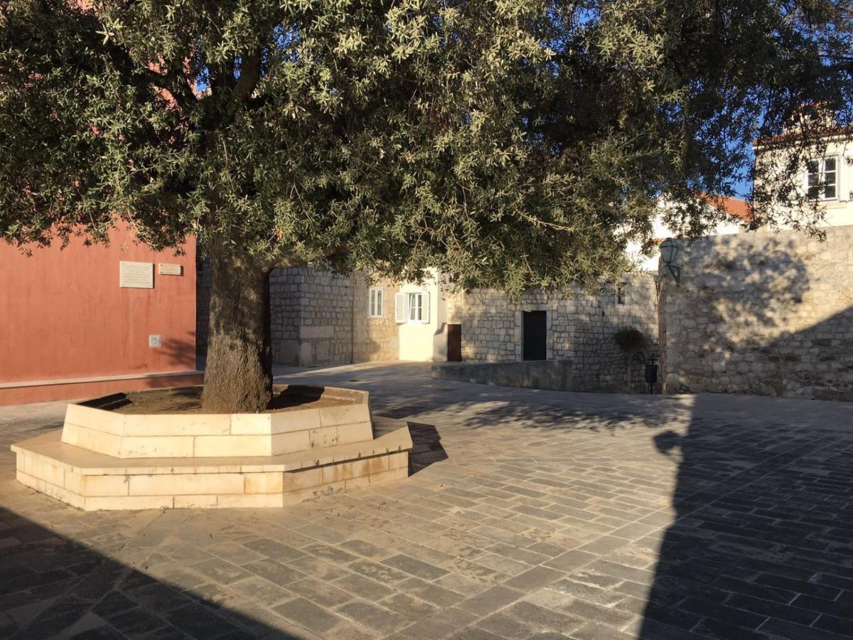 Arbe Downtown Apartment Rab Town Luaran gambar